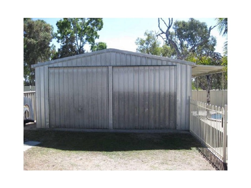 30 Kennedy Drive, Moranbah QLD 4744