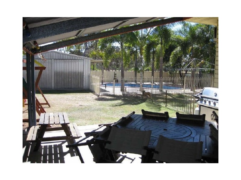 30 Kennedy Drive, Moranbah QLD 4744