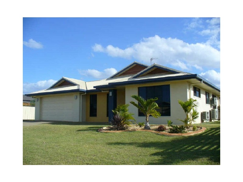 16 Macpherson Street, Moranbah QLD 4744