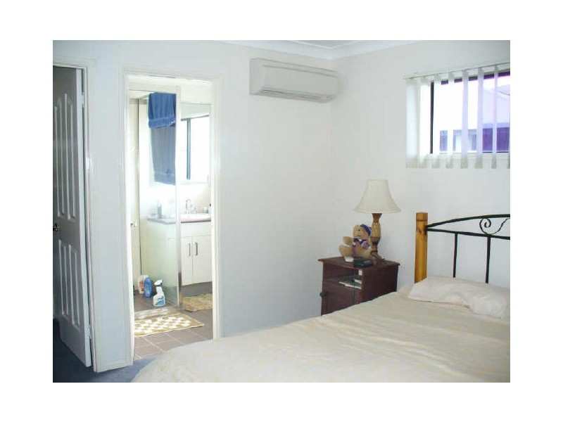 16 Macpherson Street, Moranbah QLD 4744