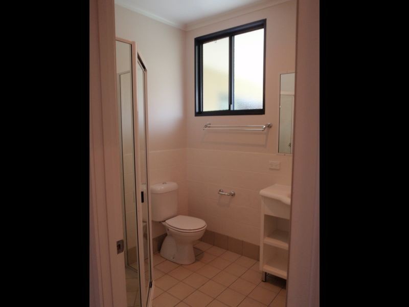 2/6 Mulcahy Crescent, Eimeo QLD 4740