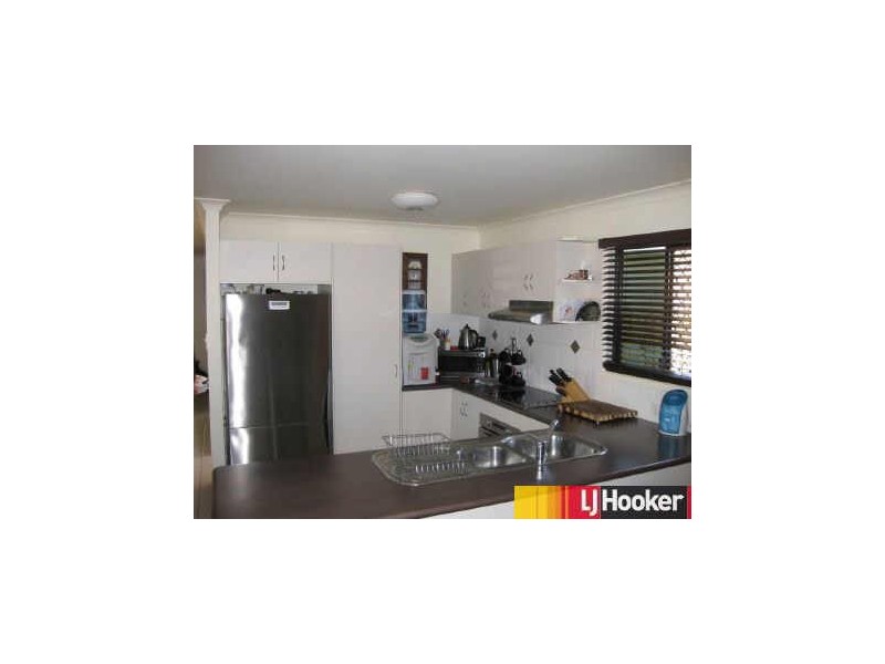 25 Savannah Drive, Moranbah QLD 4744