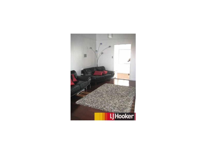 6 Steen Street, South Mackay QLD 4740