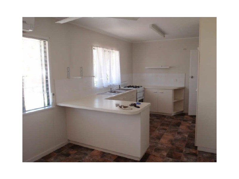 21 Edmonds Street, Bucasia QLD 4750