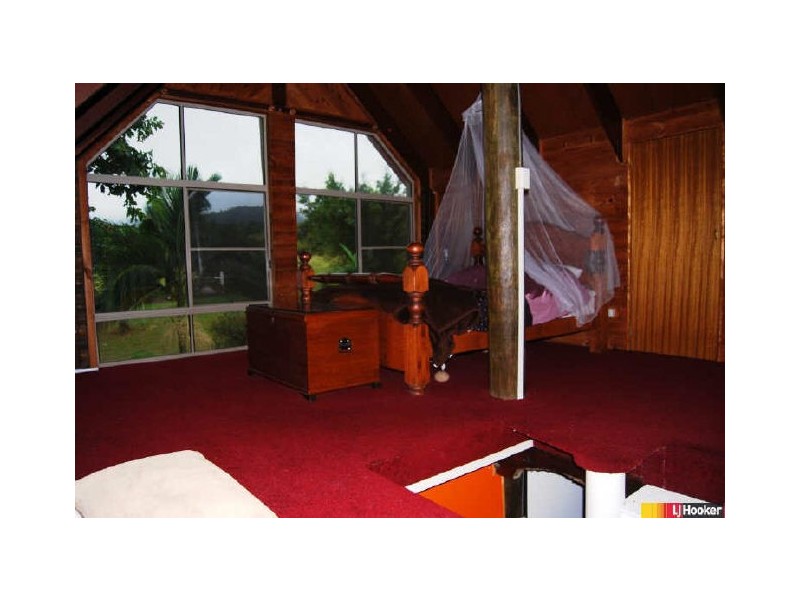 498 Gorge Road, Finch Hatton QLD 4756