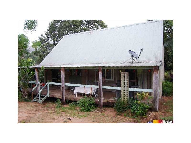498 Gorge Road, Finch Hatton QLD 4756