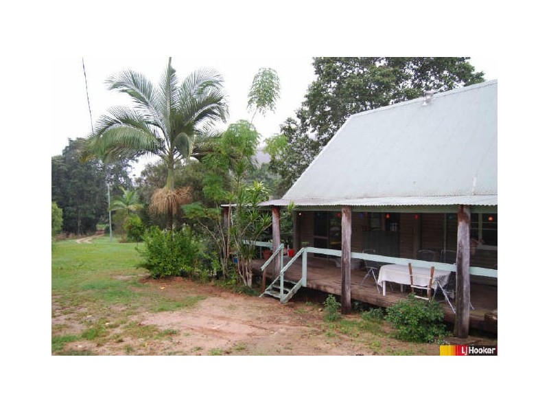 498 Gorge Road, Finch Hatton QLD 4756