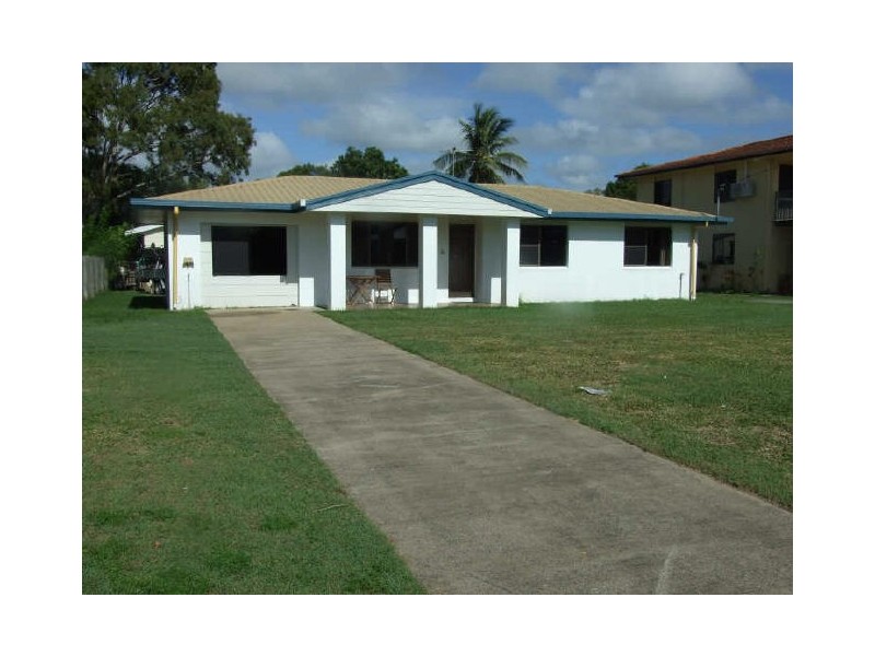 38 Pacific Drive, Blacks Beach QLD 4740