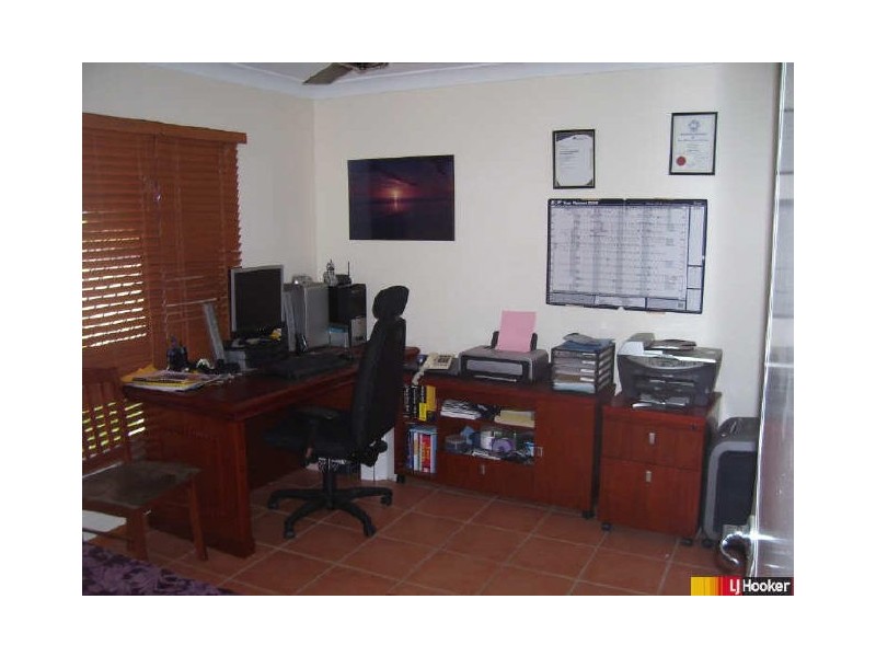 2 Jade Court, Glenella QLD 4740