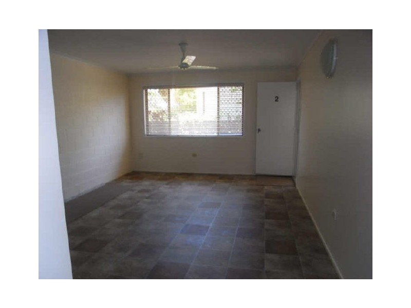 2/25 Byron Street, East Mackay QLD 4740