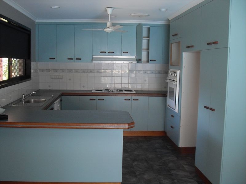 9 Jansen Court, Slade Point QLD 4740