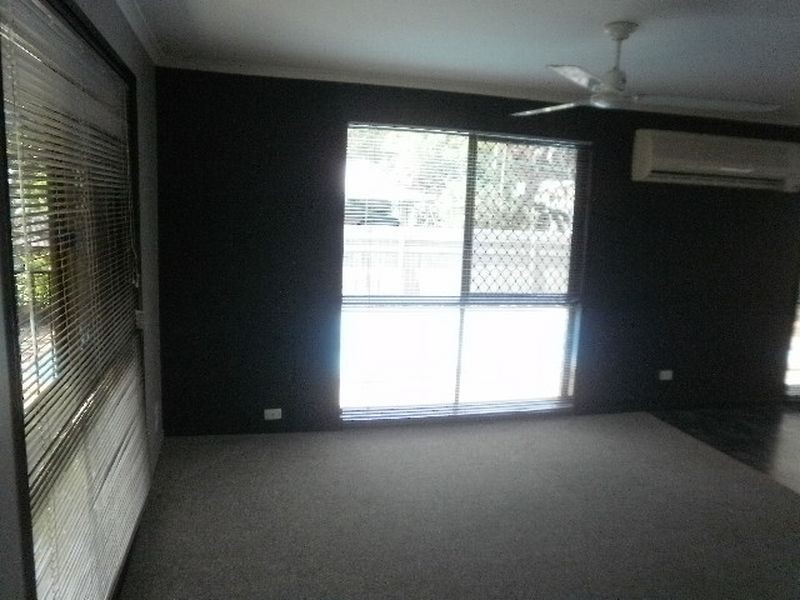 9 Jansen Court, Slade Point QLD 4740