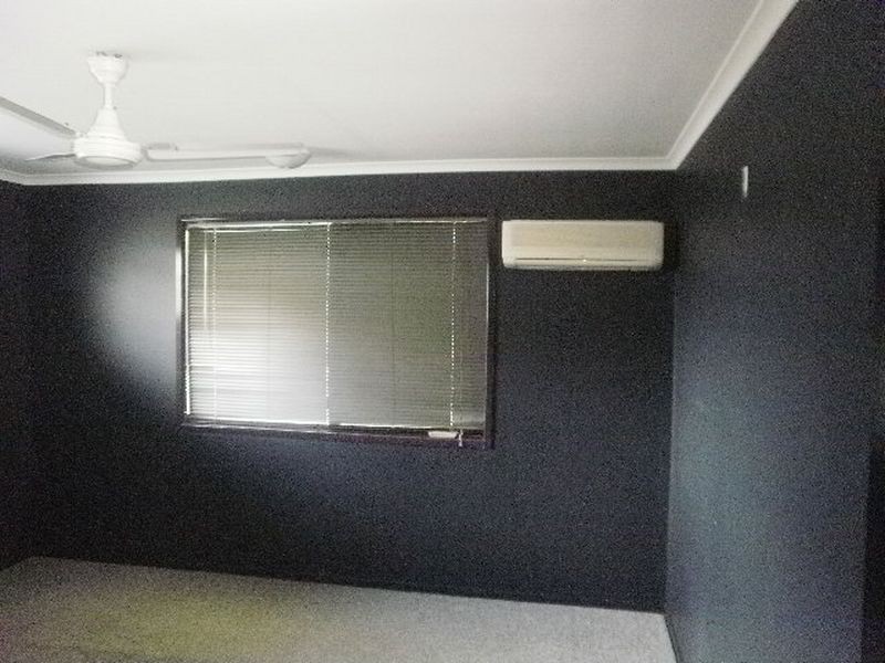 9 Jansen Court, Slade Point QLD 4740