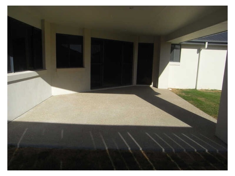 12 Ulladulla Street, Blacks Beach QLD 4740