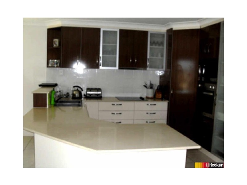 4 Narrabeen Street, Eimeo QLD 4740