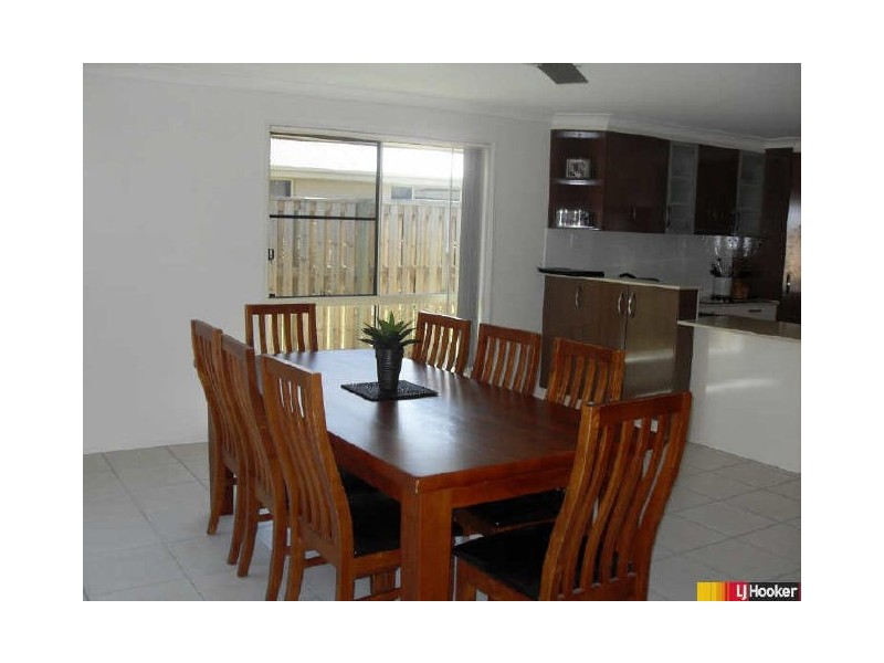 4 Narrabeen Street, Eimeo QLD 4740