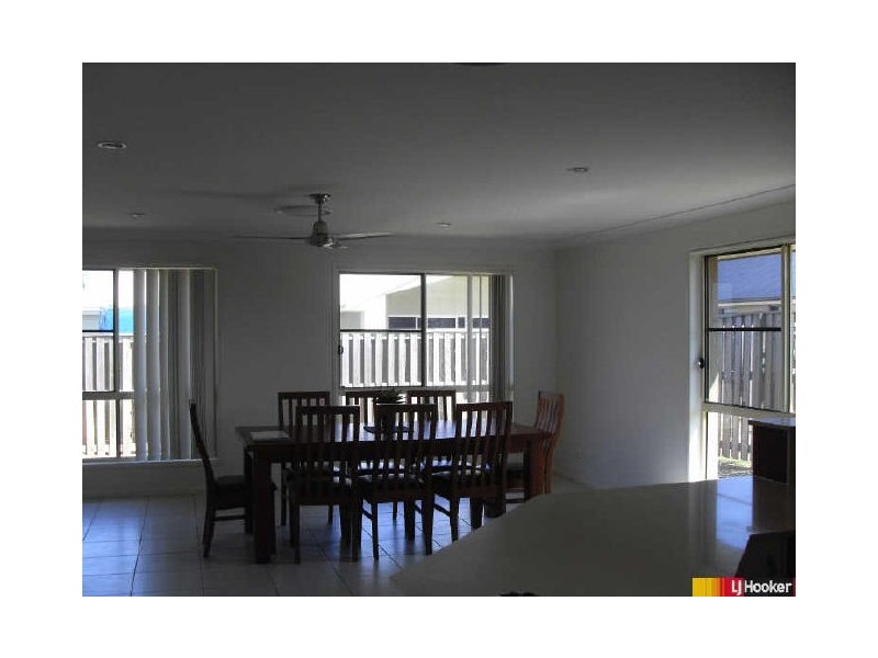 4 Narrabeen Street, Eimeo QLD 4740