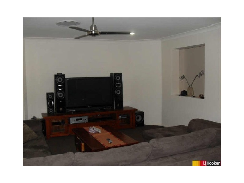 4 Narrabeen Street, Eimeo QLD 4740