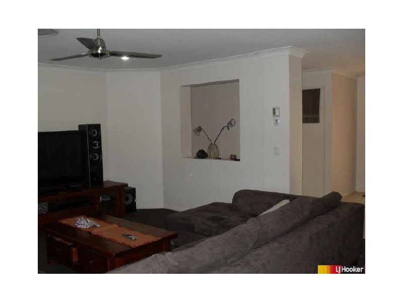 4 Narrabeen Street, Eimeo QLD 4740