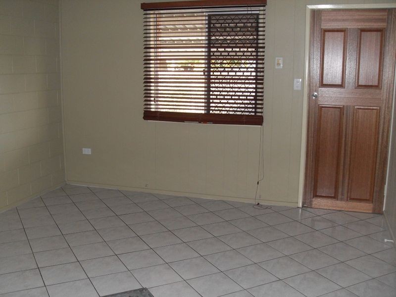 8/64 Waverley Street, Bucasia QLD 4750