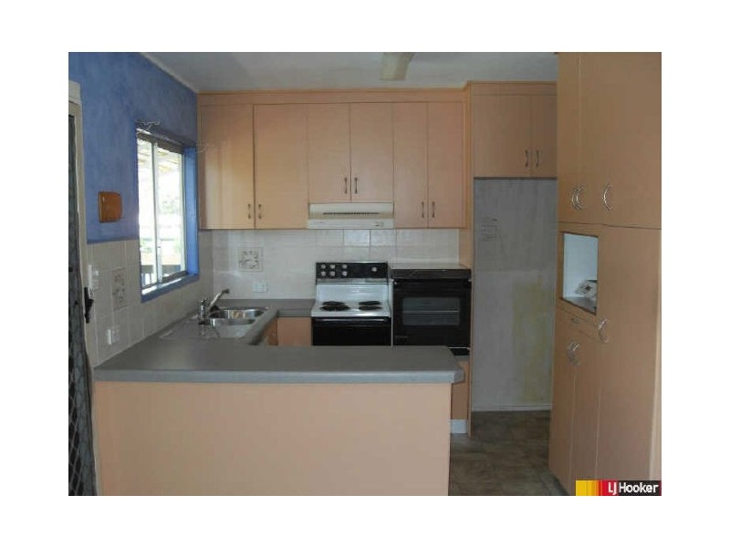 14 Beverley Street, East Mackay QLD 4740