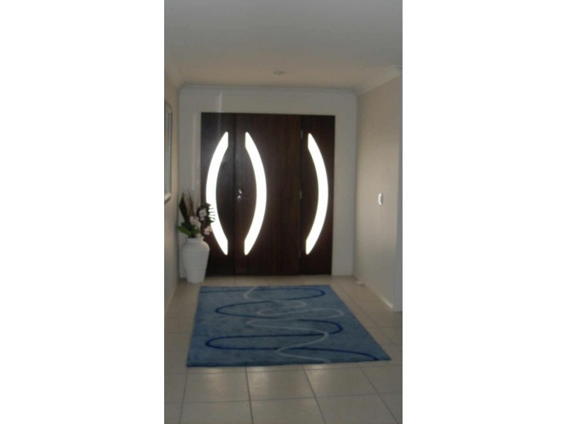 8 Ulladulla Street, Blacks Beach QLD 4740