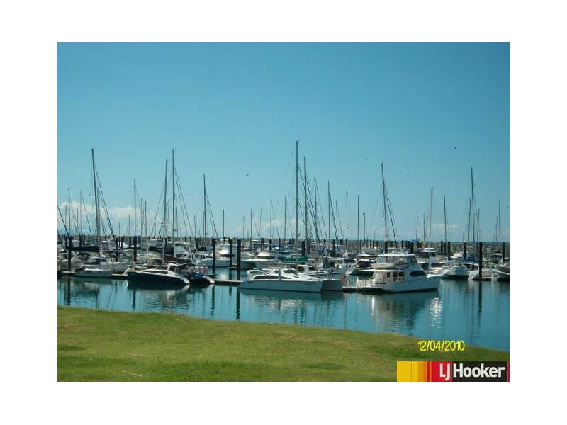 9/8 Breakwater Access Road, Mackay Harbour QLD 4740