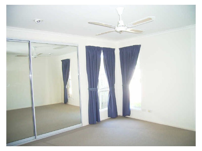 77 Gunsynd Street, Alligator Creek QLD 4740