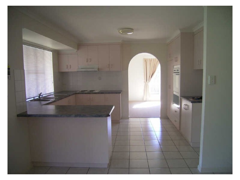 77 Gunsynd Street, Alligator Creek QLD 4740