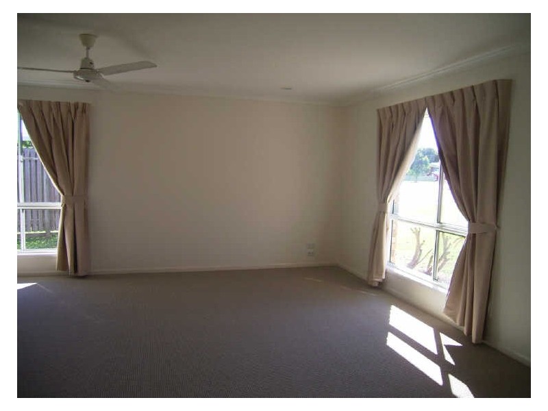 77 Gunsynd Street, Alligator Creek QLD 4740