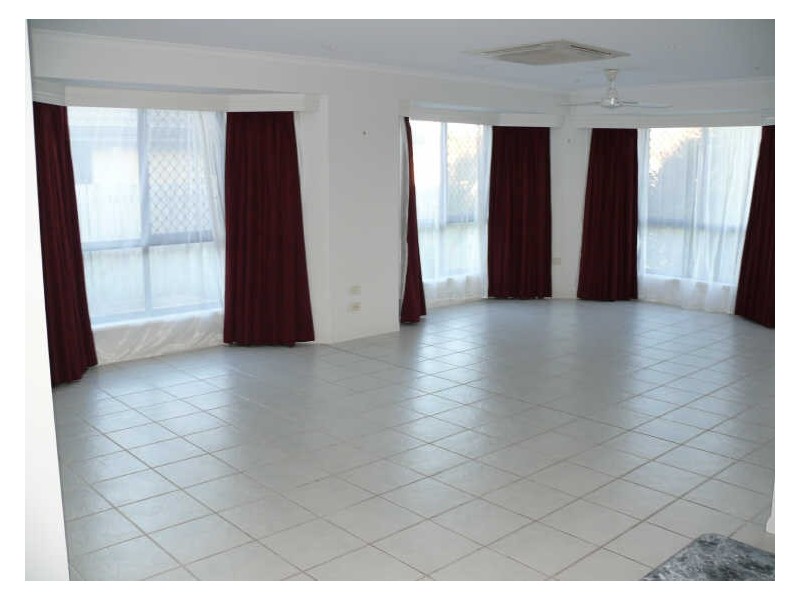 76 Royal Sands Boulevard, Bucasia QLD 4750