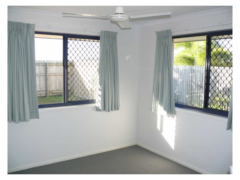 76 Royal Sands Boulevard, Bucasia QLD 4750