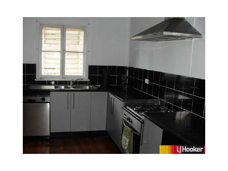 16 Norris Road, North Mackay QLD 4740