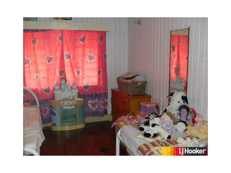 7 Symons Street, South Mackay QLD 4740