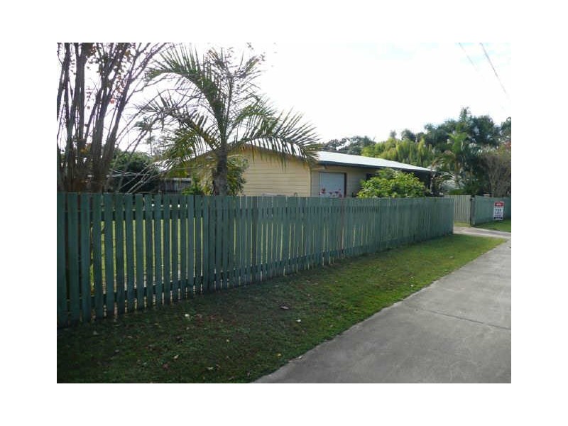 10 Fernleigh Avenue, Andergrove QLD 4740