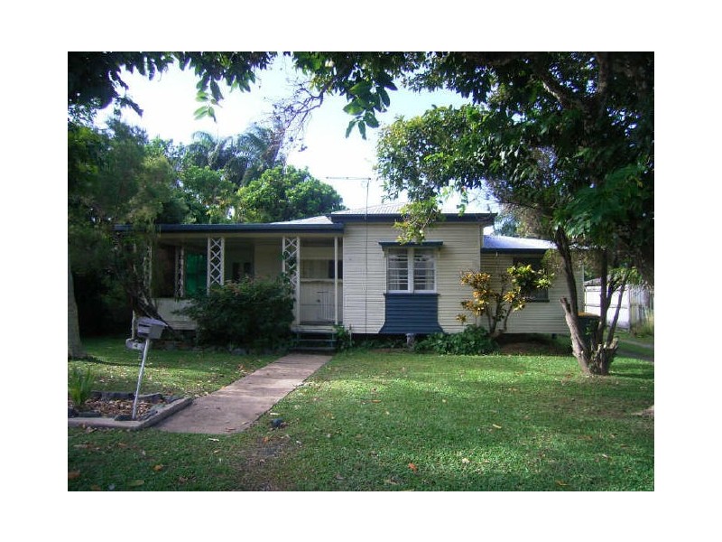 4 Chataway Street, West Mackay QLD 4740