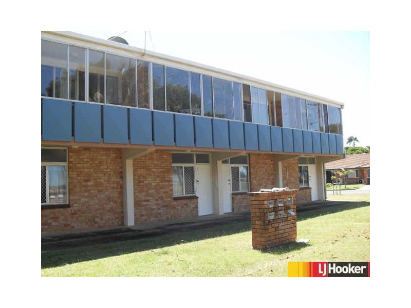 2/34 Binnington  Esplanade, East Mackay QLD 4740