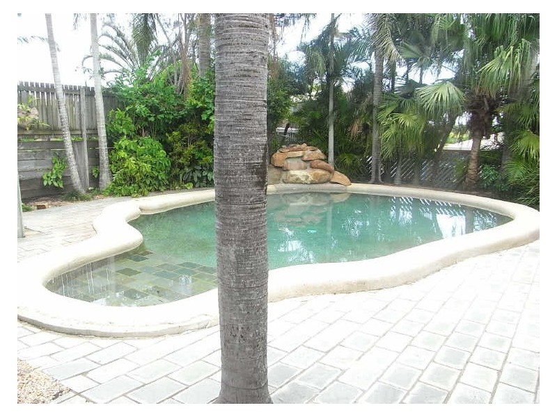 9 Challenger Street, Beaconsfield QLD 4740