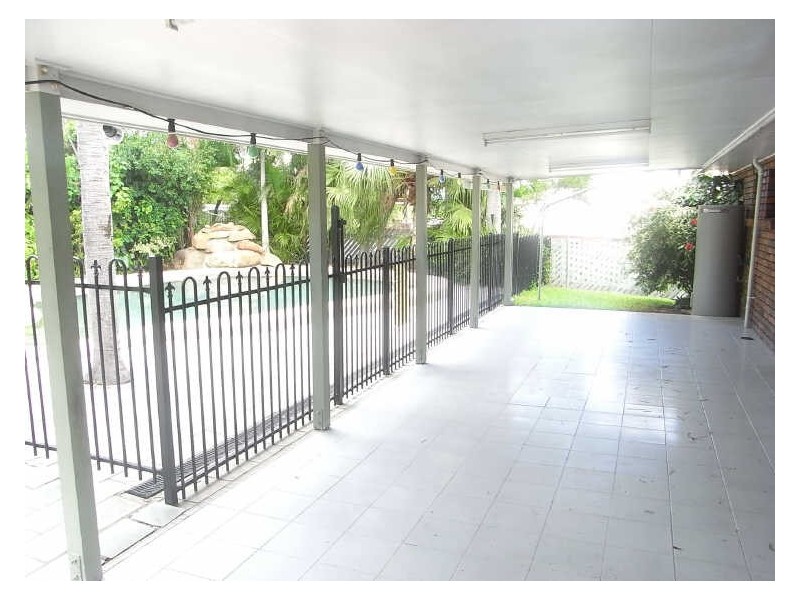 9 Challenger Street, Beaconsfield QLD 4740