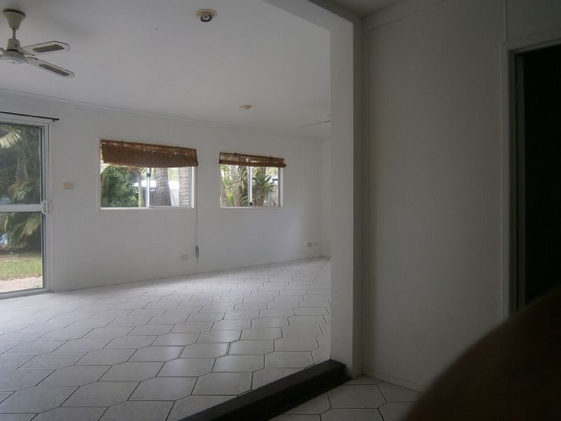 32 Edmonds Street, Bucasia QLD 4750