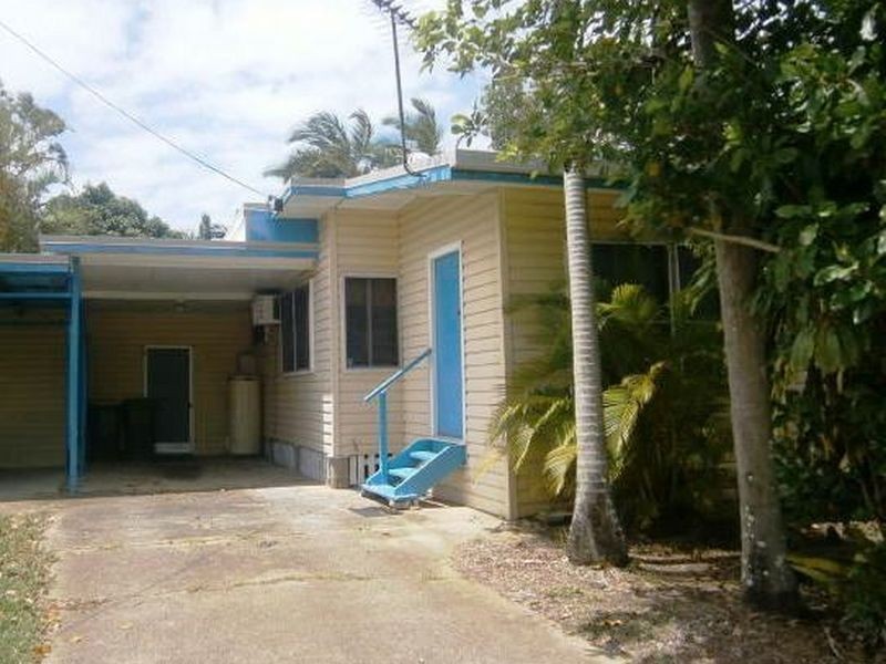 32 Edmonds Street, Bucasia QLD 4750