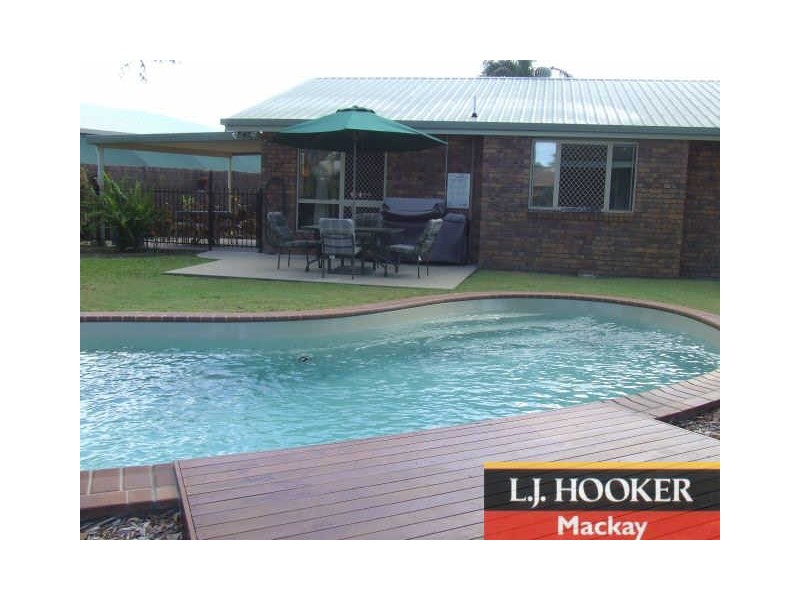 1 Frank Paul Street, Andergrove QLD 4740