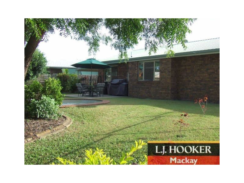 1 Frank Paul Street, Andergrove QLD 4740