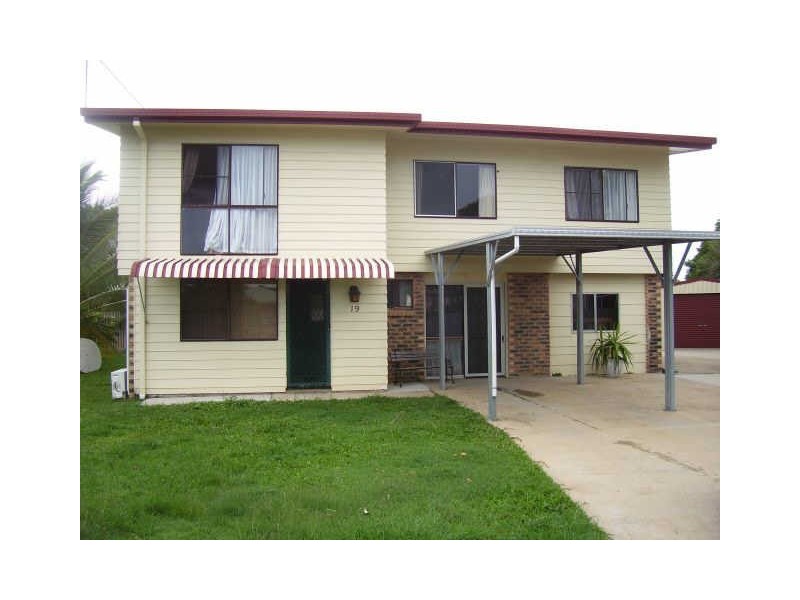 19 Wallace Court, South Mackay QLD 4740