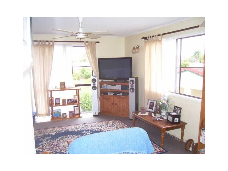 19 Wallace Court, South Mackay QLD 4740
