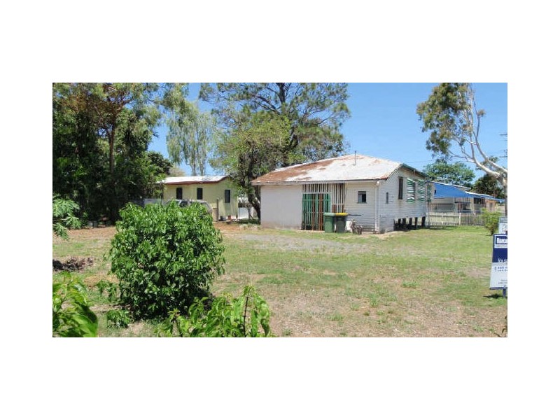 24 Rae Street, East Mackay QLD 4740