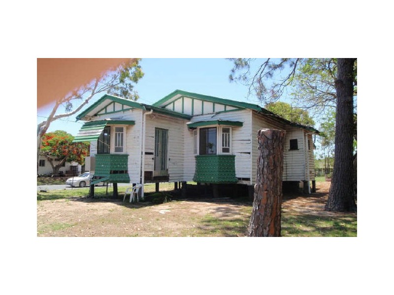 24 Rae Street, East Mackay QLD 4740