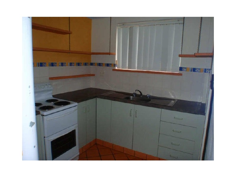 2/9 Creal Street, East Mackay QLD 4740