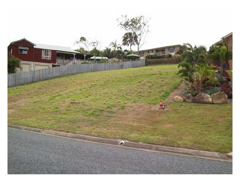 14 Mclaughlin Drive, Eimeo QLD 4740