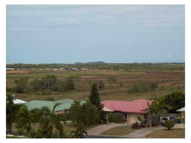 14 Mclaughlin Drive, Eimeo QLD 4740